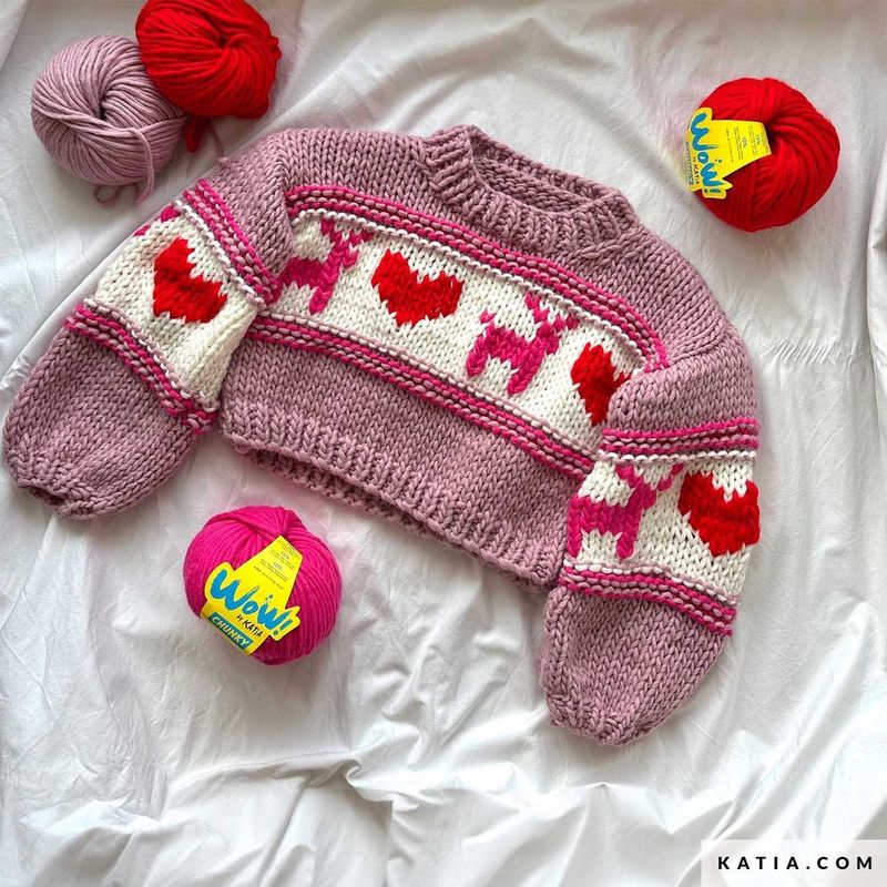 Christmas Sweater by Katia free crochet pattern by vicnaranjavicristal for Katia