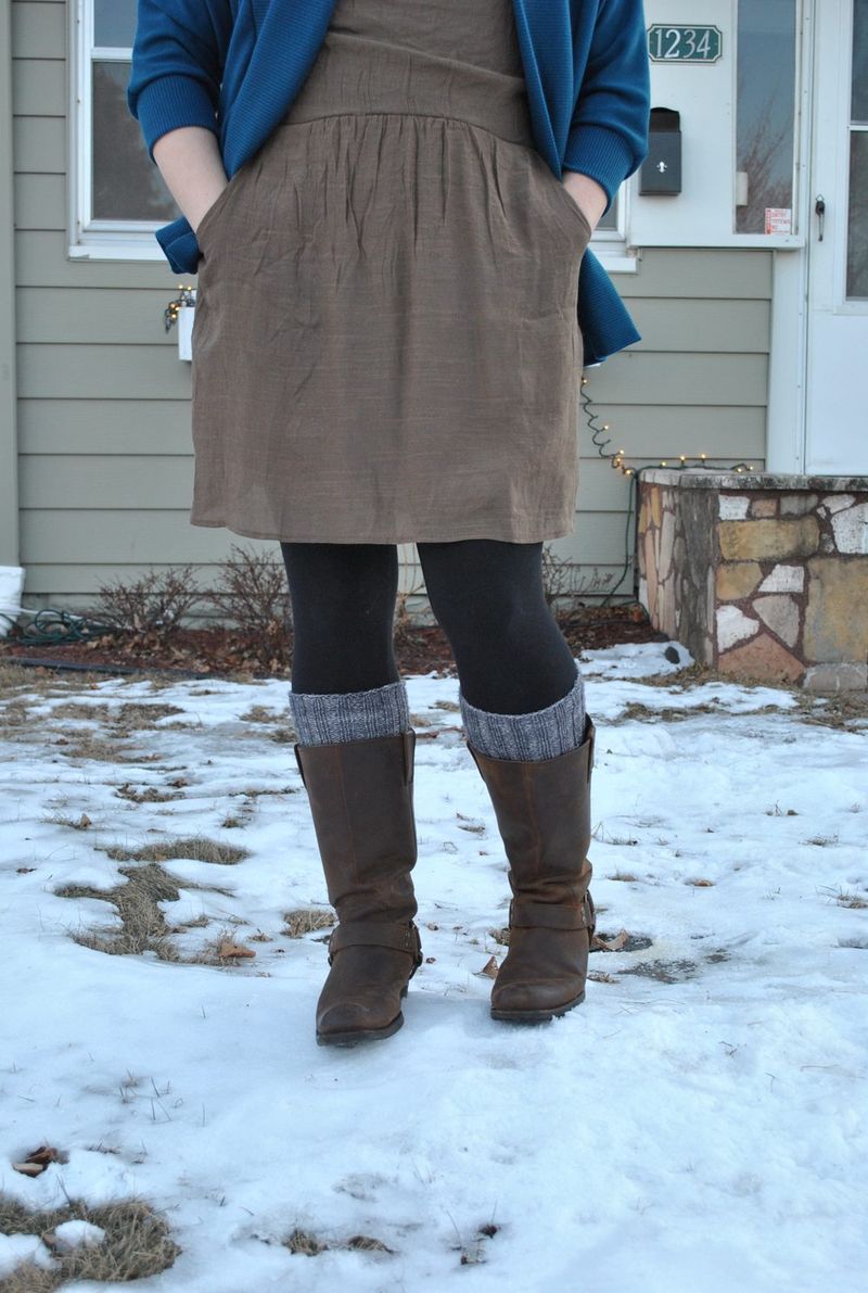 Modern Legwarmers free crochet pattern by For Making's Sake (blog)