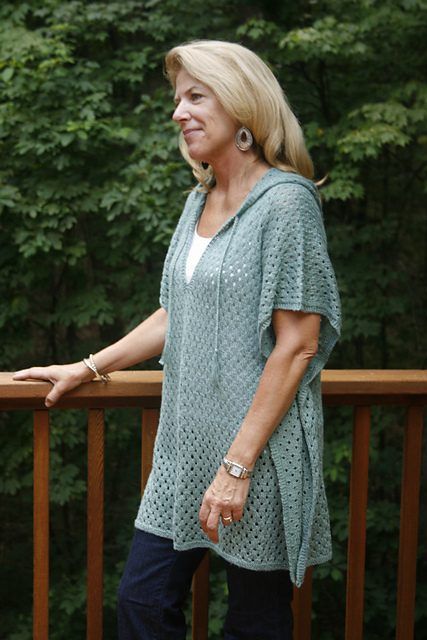 Firefly Poncho free crochet pattern by Linda Wolthuis