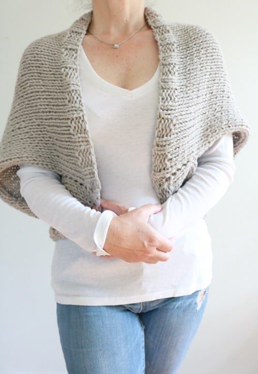 Easy Cocoon Shrug free crochet pattern by Susan