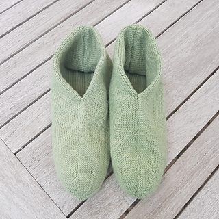 Liguster Puschen free crochet pattern by Ute Rehner