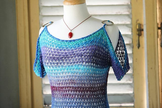 Star Flower Top free crochet pattern by Sian Price-White