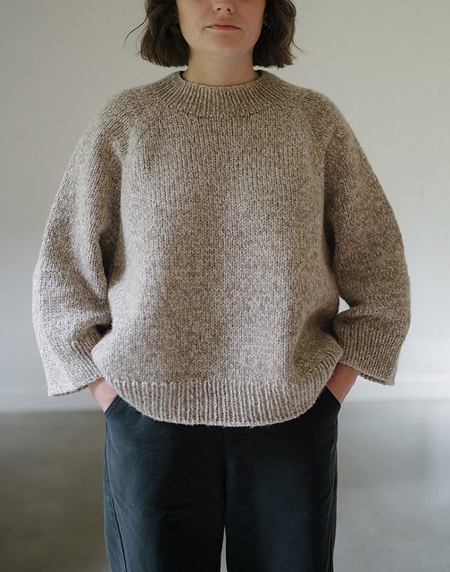 Roomy Raglan free crochet pattern by Jules Efterfield