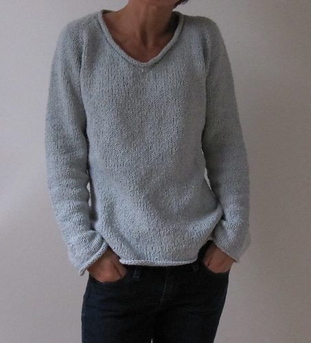 Simple Summer Tweed Top Down V-Neck free crochet pattern by Heidi Kirrmaier